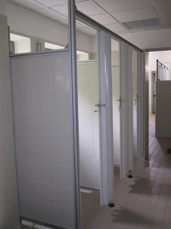 6.  Servizi igienici