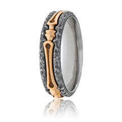 Klassischer Ring in Rotgold und Edelstahl aus der Gremlin Kollektion. Männerschmuck kaufen in Zürich bei der Goldschmiede OBSESSION.