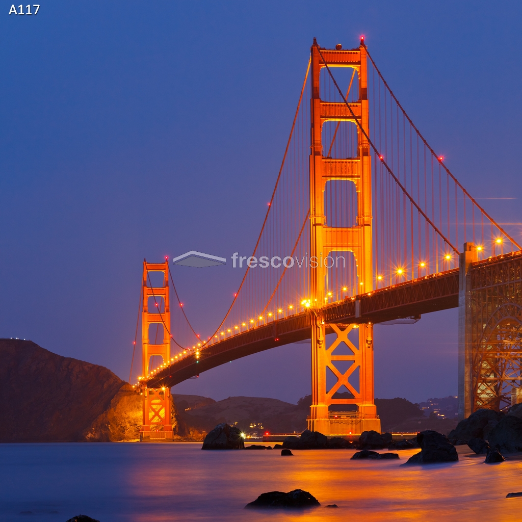 Rückwand mit LED – blendfrei und modern.