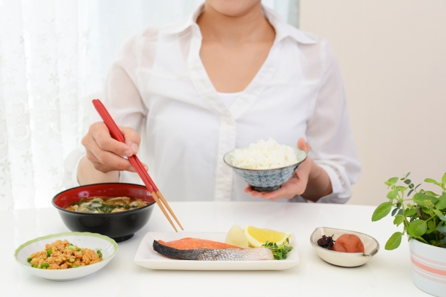 日本文化 箸のマナー英文を掲載