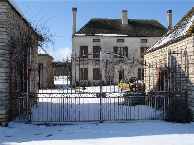 Écurie Bruno GAREZ à proximité de Chalon sur Saône