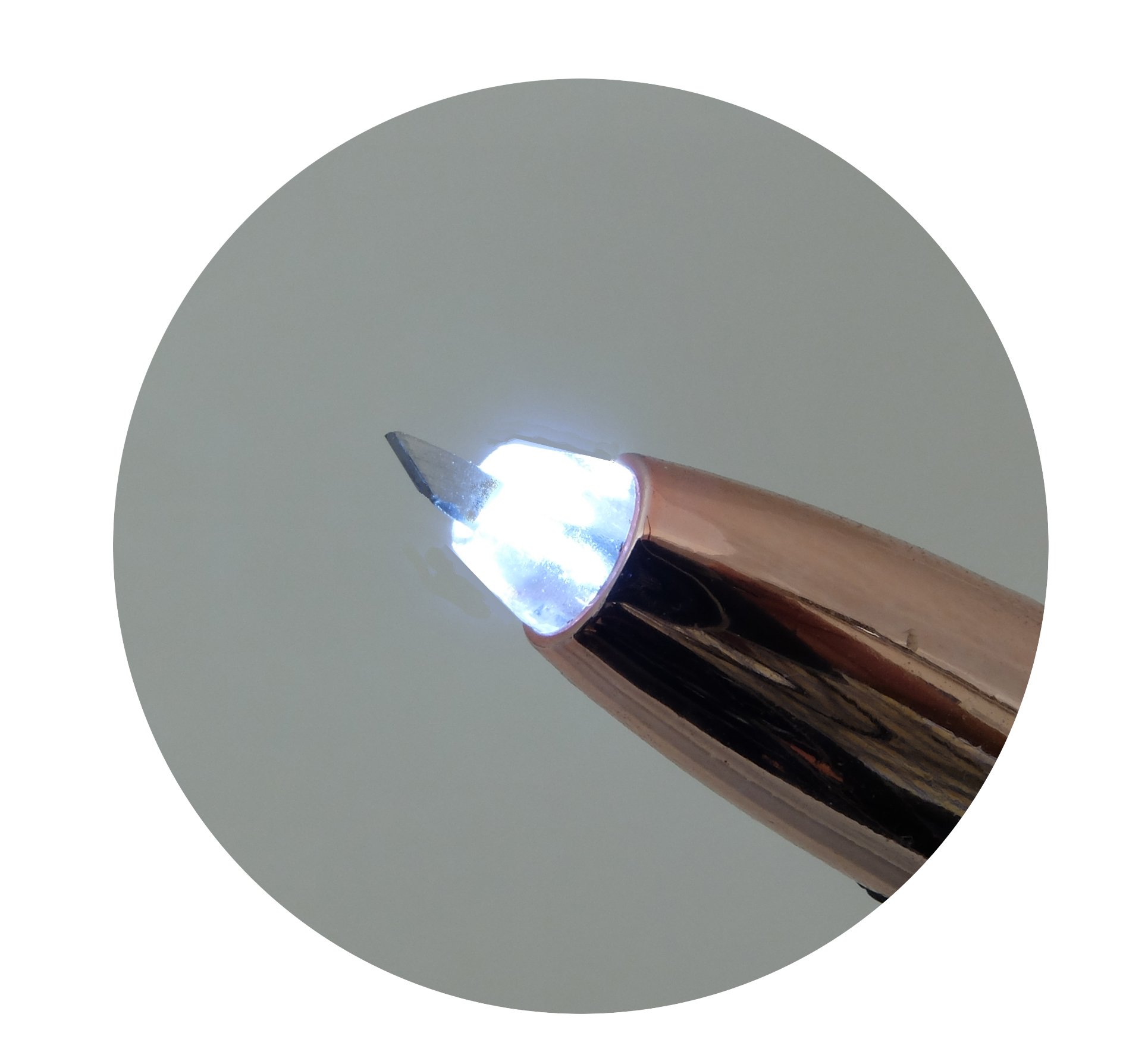 Illuminated Cutting Blade