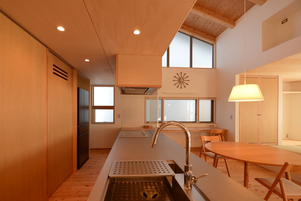 伊那の家Ⅰ（キッチン・食堂）