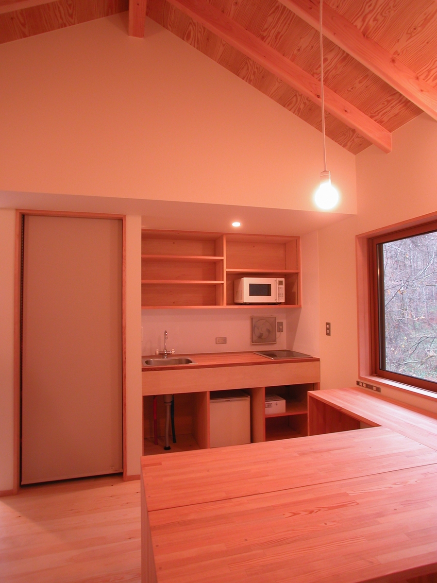 飯綱高原の山小屋Ⅱ( 長野市飯綱高原)－ＬＤＫ・アトリエ