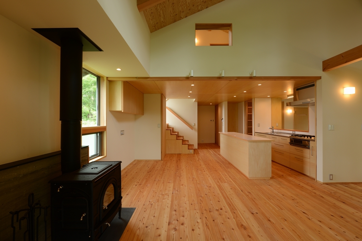 明野の家(山梨県北杜市)―食堂・居間