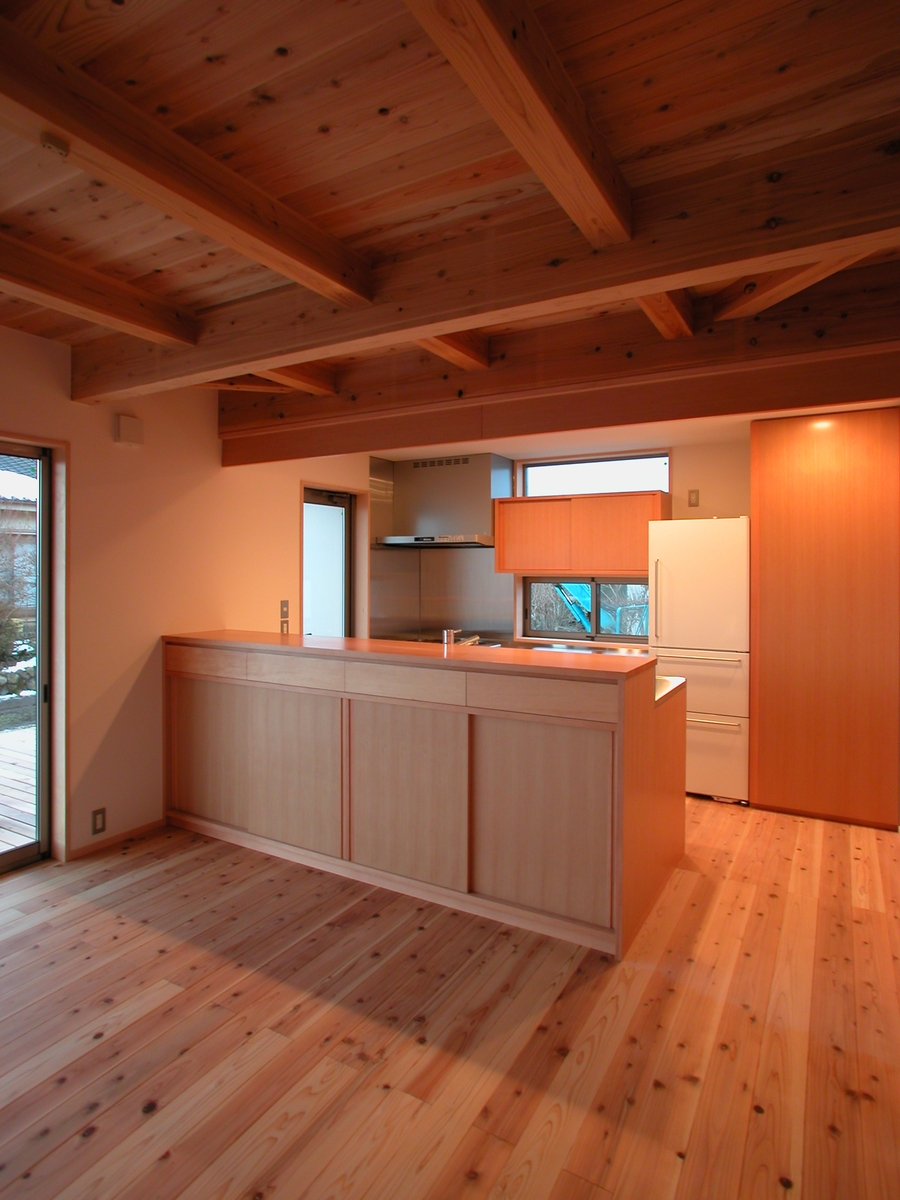 堀金の家Ⅰ(安曇野市)‐食堂～台所