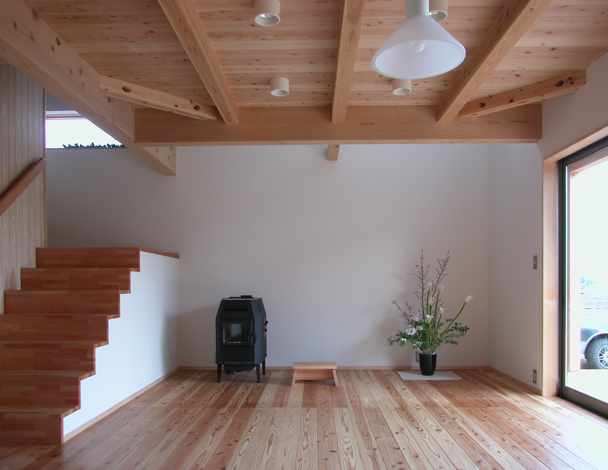 堀金の家Ⅰ(安曇野市)‐居間食堂