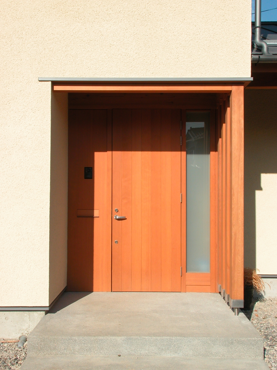 中条の家Ⅰ(松本市)-外観（玄関ポーチ）