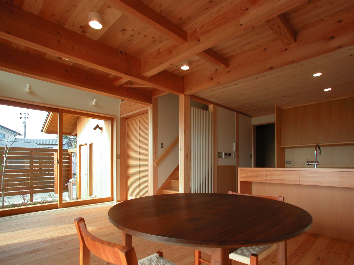 梓川の家Ⅰ(松本市)－居間・食堂