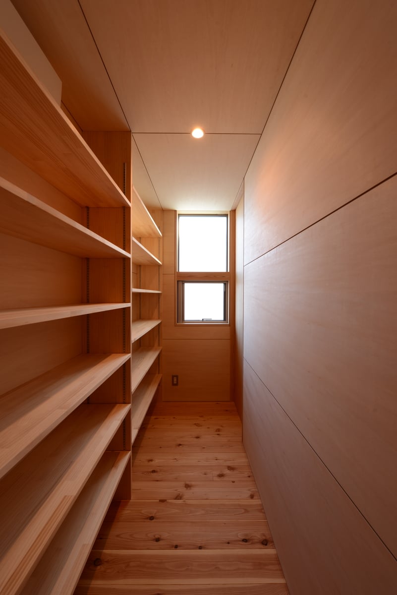 伊那の家Ⅰ（パントリー）