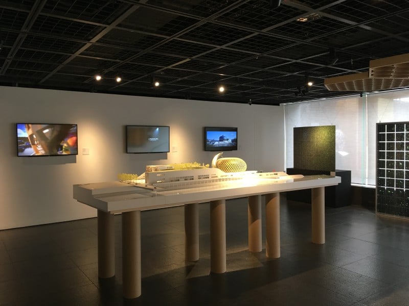 ＴＯＴＯ　ギャラリー間　坂茂