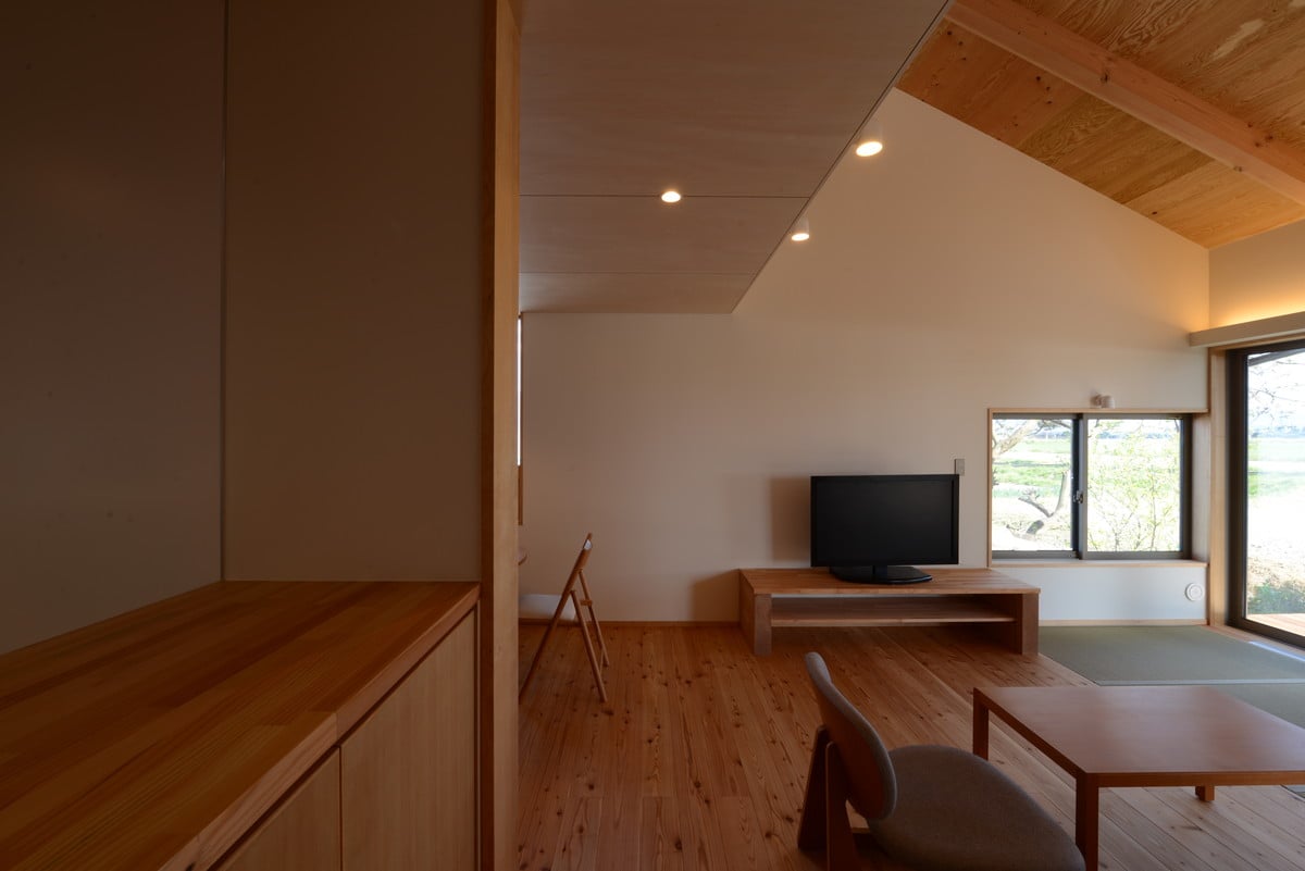 島立の家Ⅱ（松本市）居間