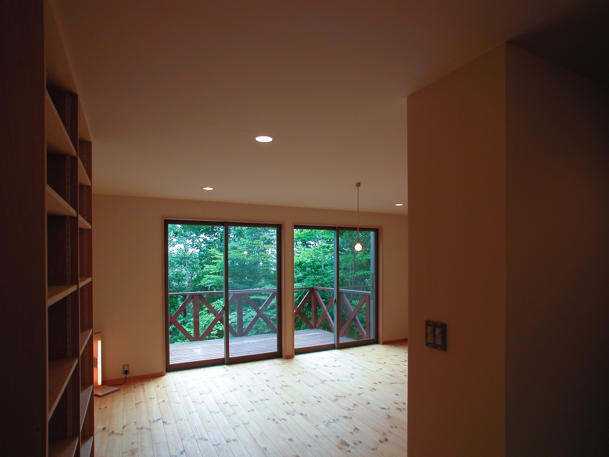 聖高原の山荘(麻績村)－広間(after)