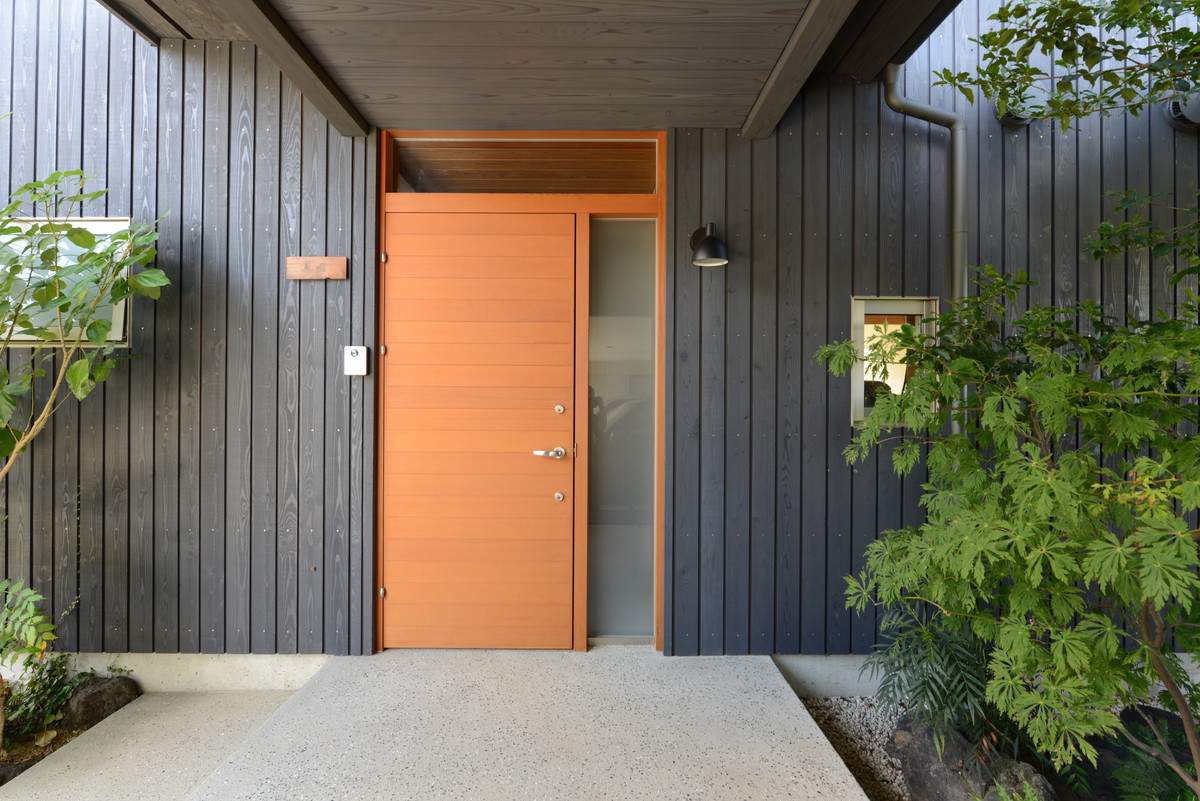 片丘の家Ⅱ（玄関ポーチ）