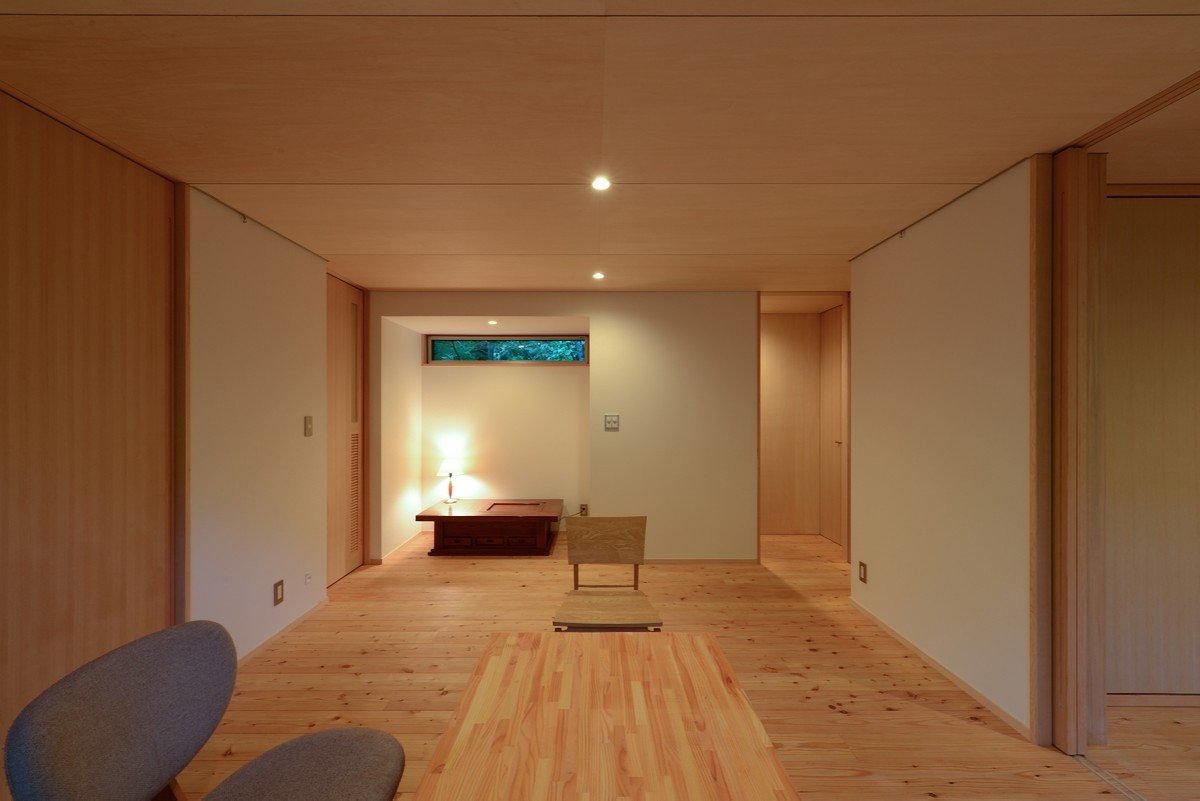 駒ヶ根山荘(駒ヶ根市)－広間(after)