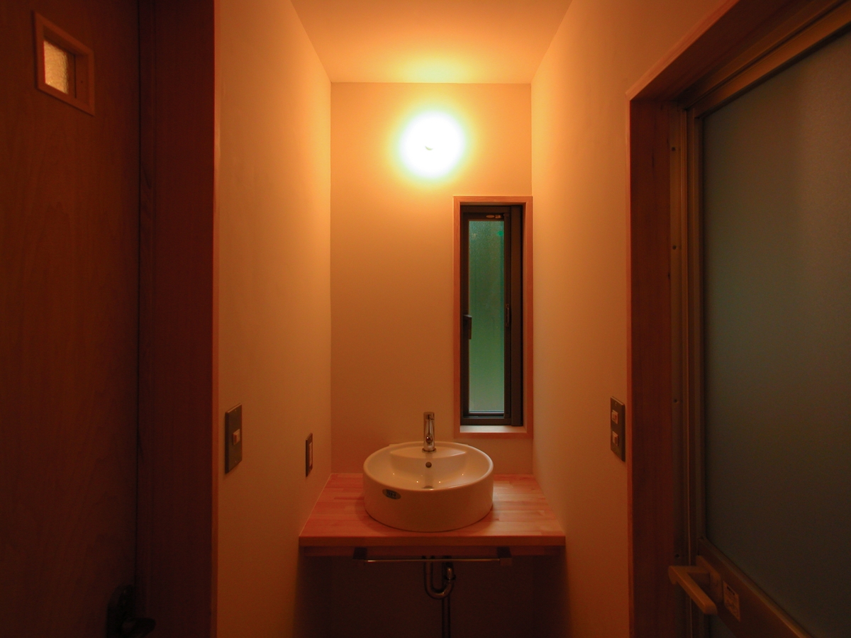 聖高原の山荘(麻績村)－洗面脱衣室(after)