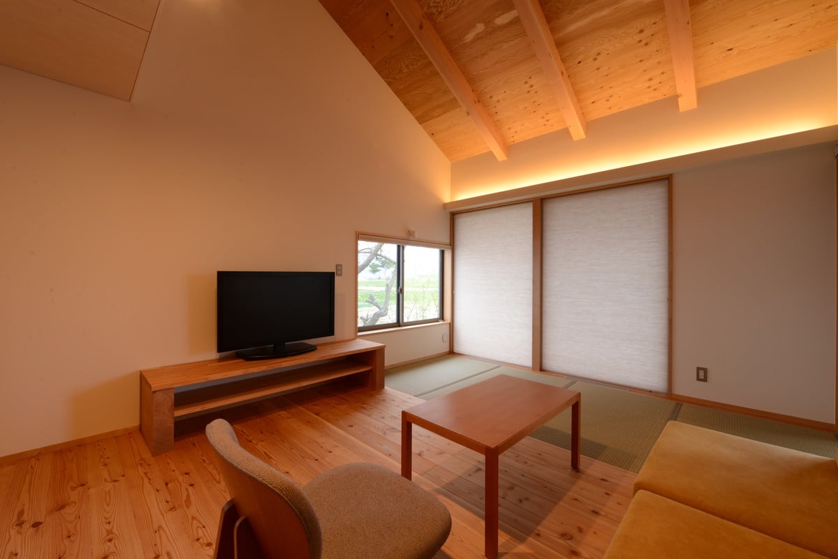 島立の家Ⅱ（松本市）居間