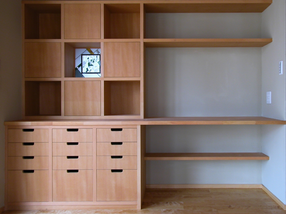 高田の家(長野市)－収納・デスク