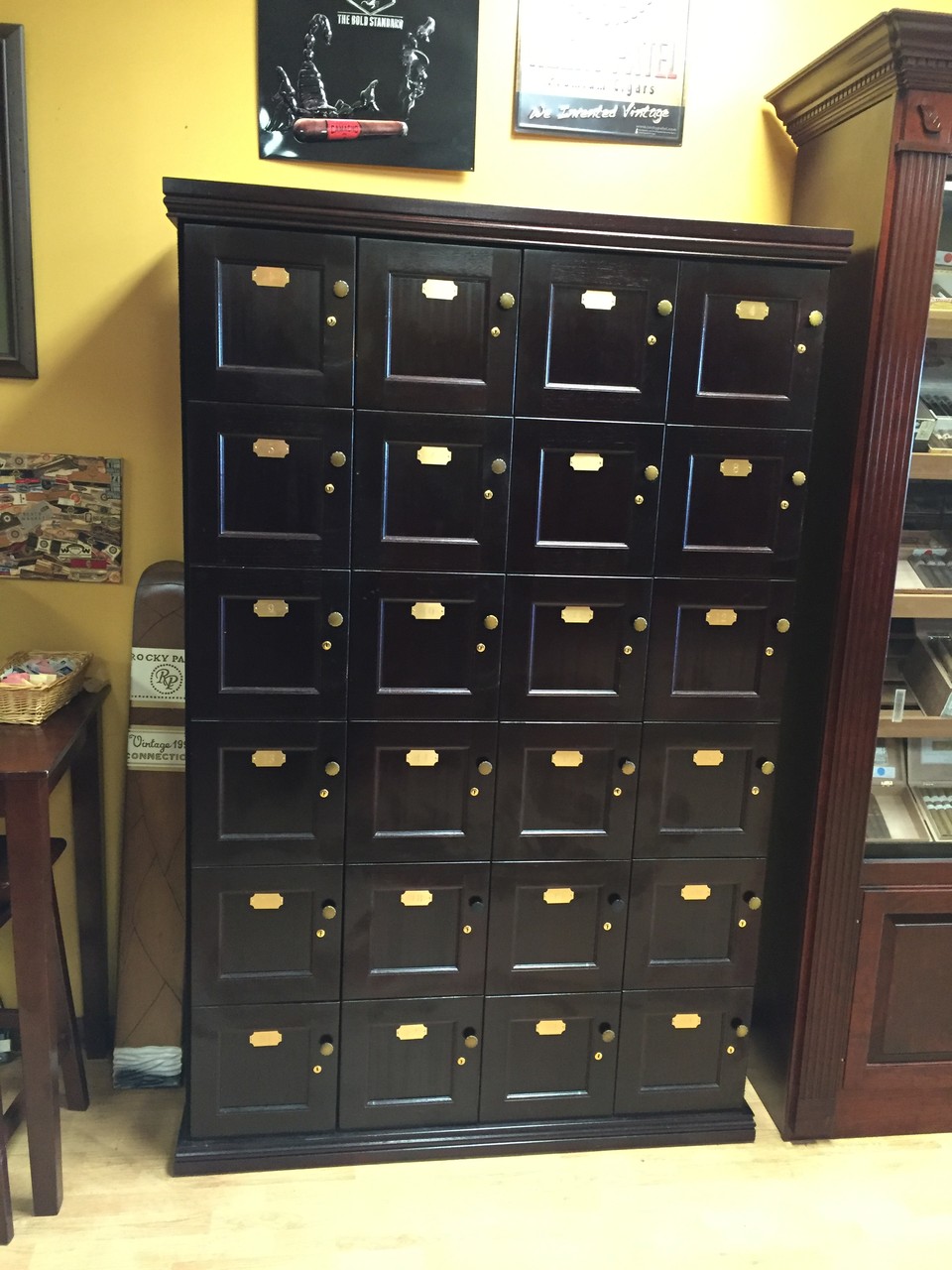 Individual humidified lockers available