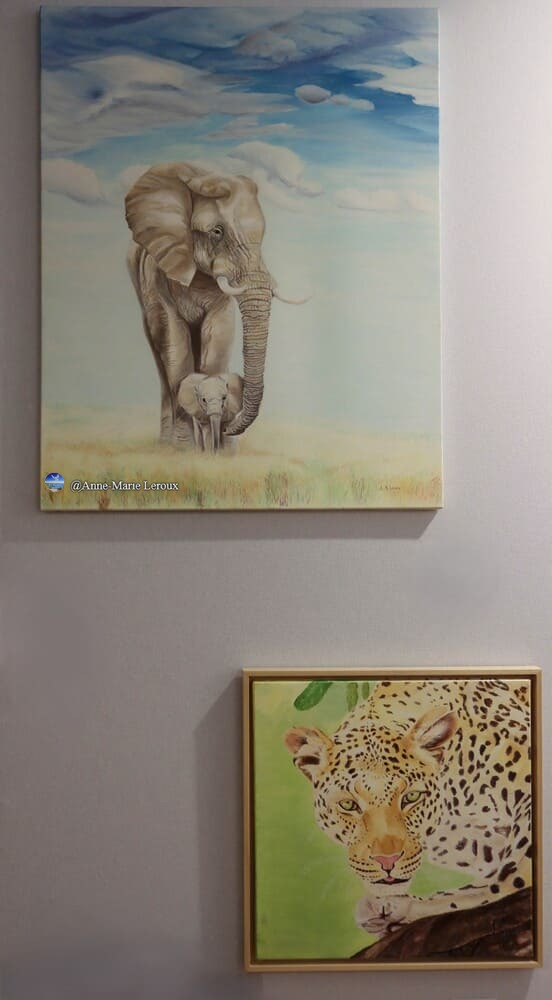 Mère éléphant et son petit, protection 