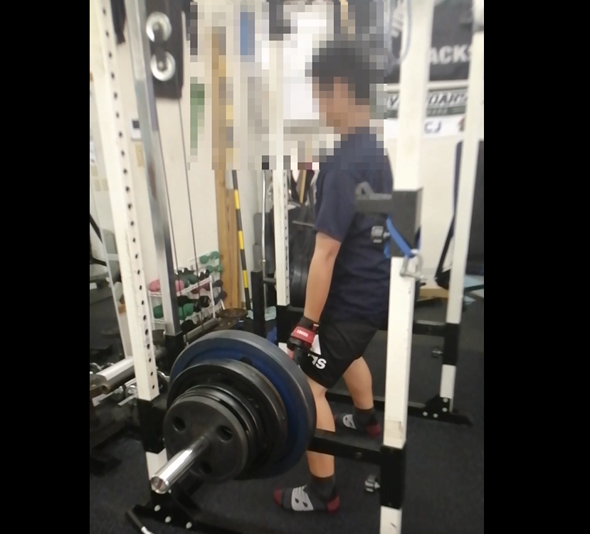 柵越え連発?!　　　　野球少年