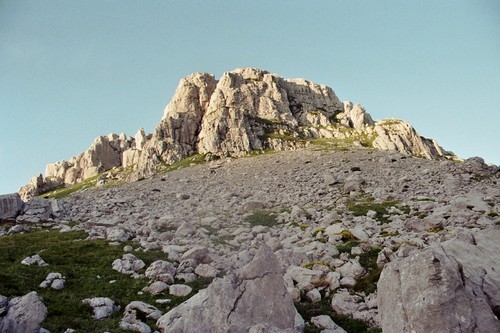 Le mail Massibé depuis l'abreuvoir de Besure ( photo Clément google earth)