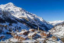 Taxi Lyon Tignes Village jour
