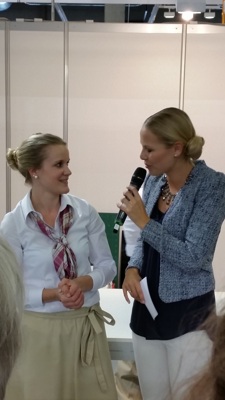 Laura Schläpfer im Interview mit Linda Fäh.