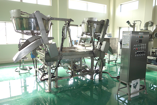 ２つの揚げ籠をもつツー・イン・ワンの揚げ釜