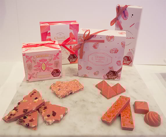 ファミリーマート『オリジナル ルビーチョコレートギフト』