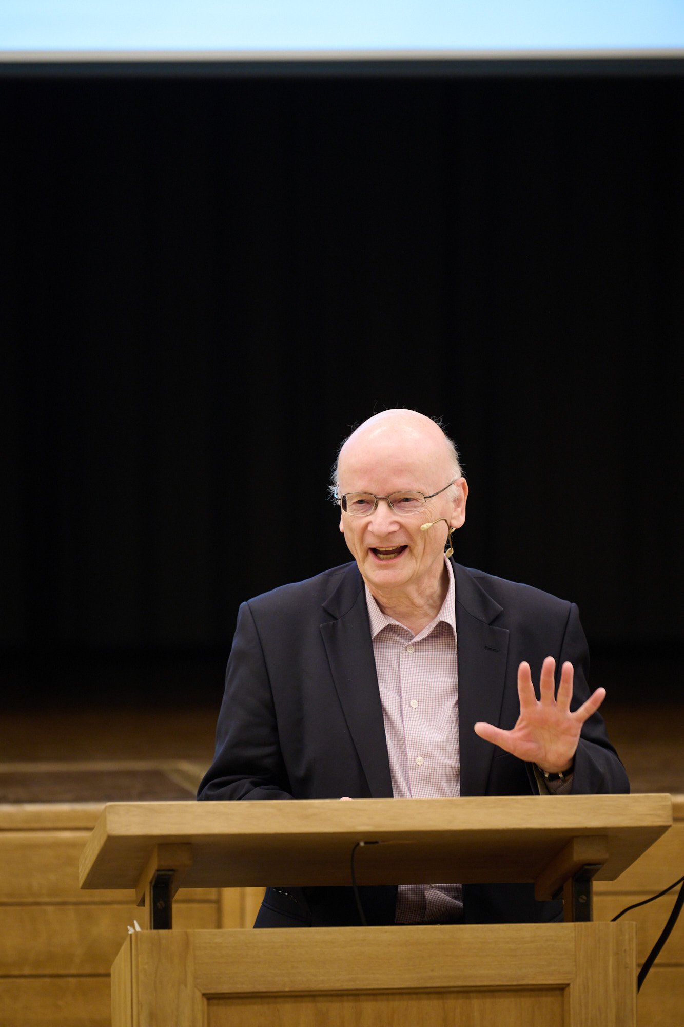 Prof. Peter Ullrich, Universität Koblenz