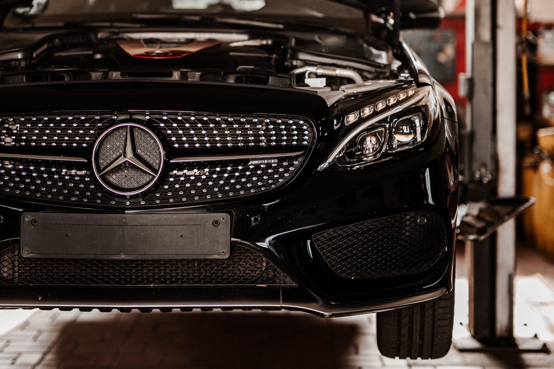 Karosseriearbeiten und Unfallreparatur