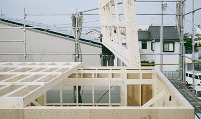 ハコイエ家づくりの流れ Step 8 上棟