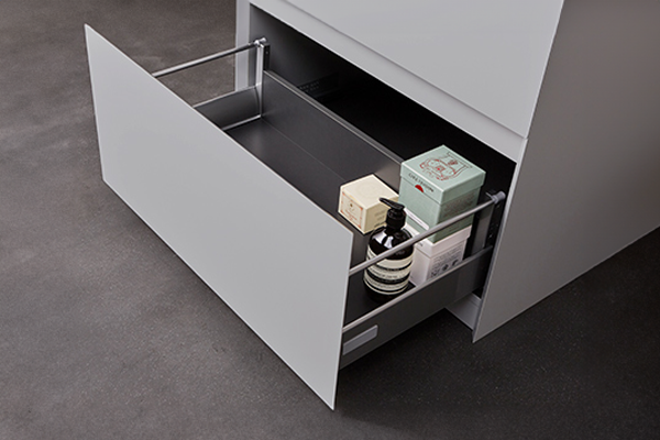 ハコイエ　グレーパッケージ　洗面台２