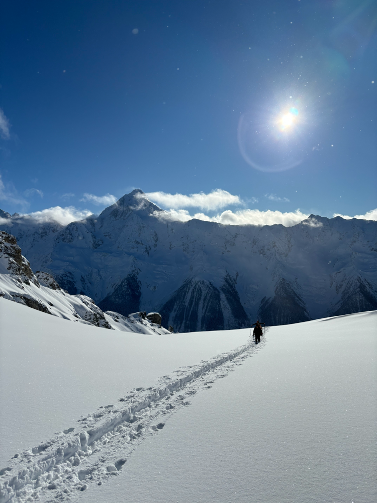 Breitlauihorn links am Bildrand