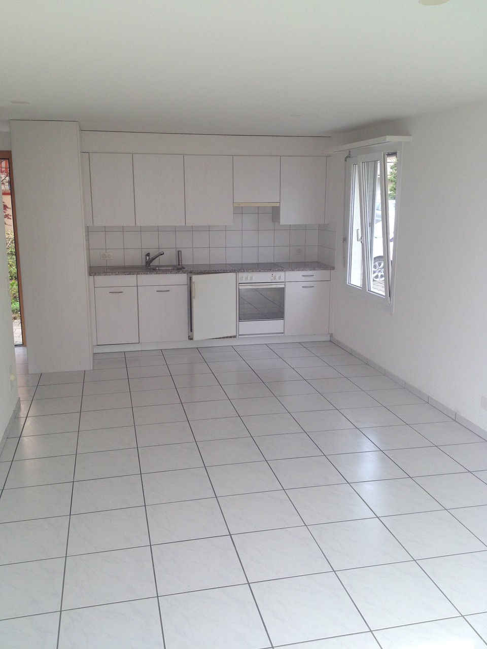 Helle Küche nach Anstrich...