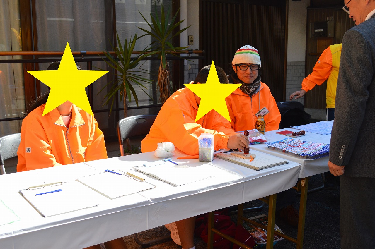 中学生とボランティアガイドの会さんと一緒に担当