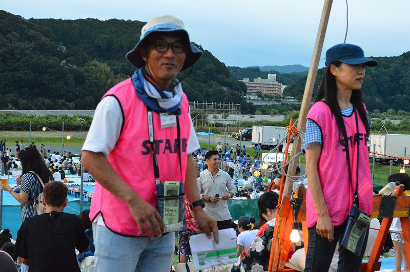 有料席の当日券販売を担当