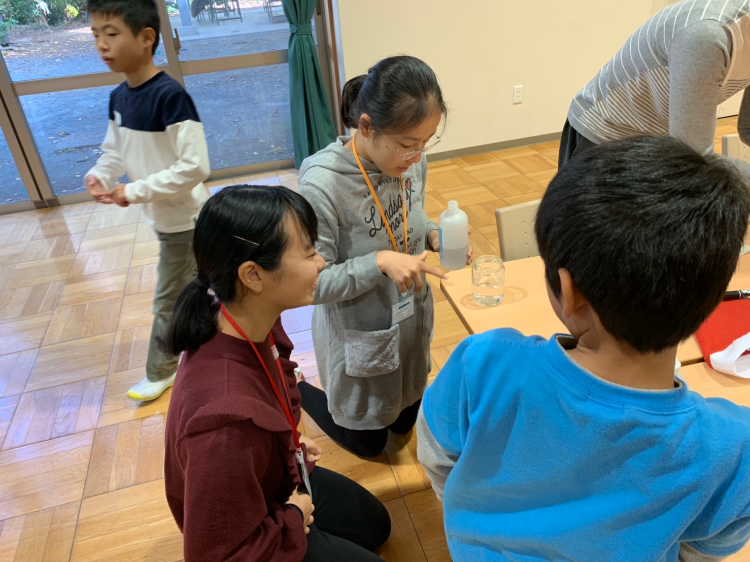 精製水：せんたくノリを7：3で入れます！