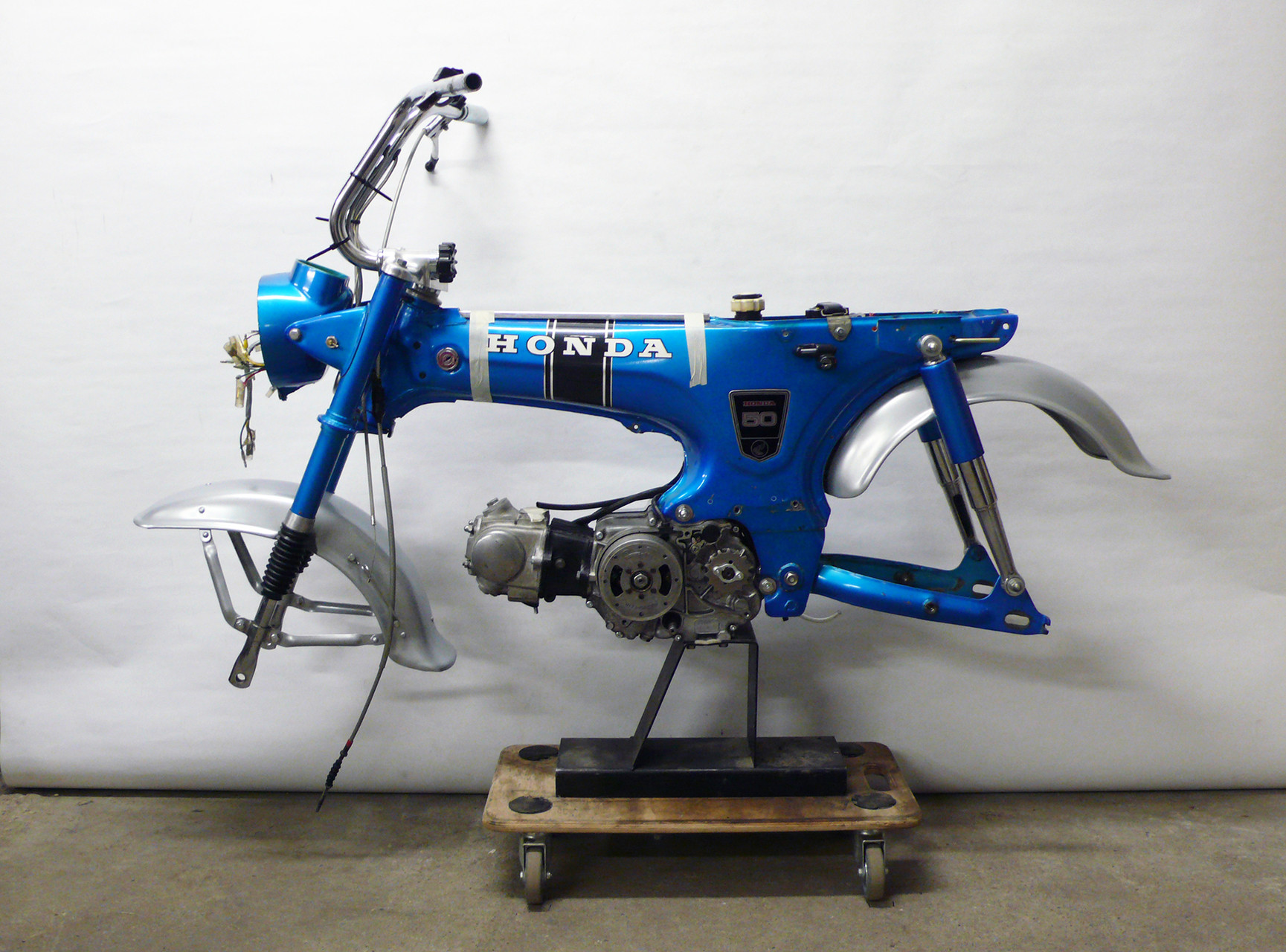 ... Kotflügel gestrahlt und gepulvert ...