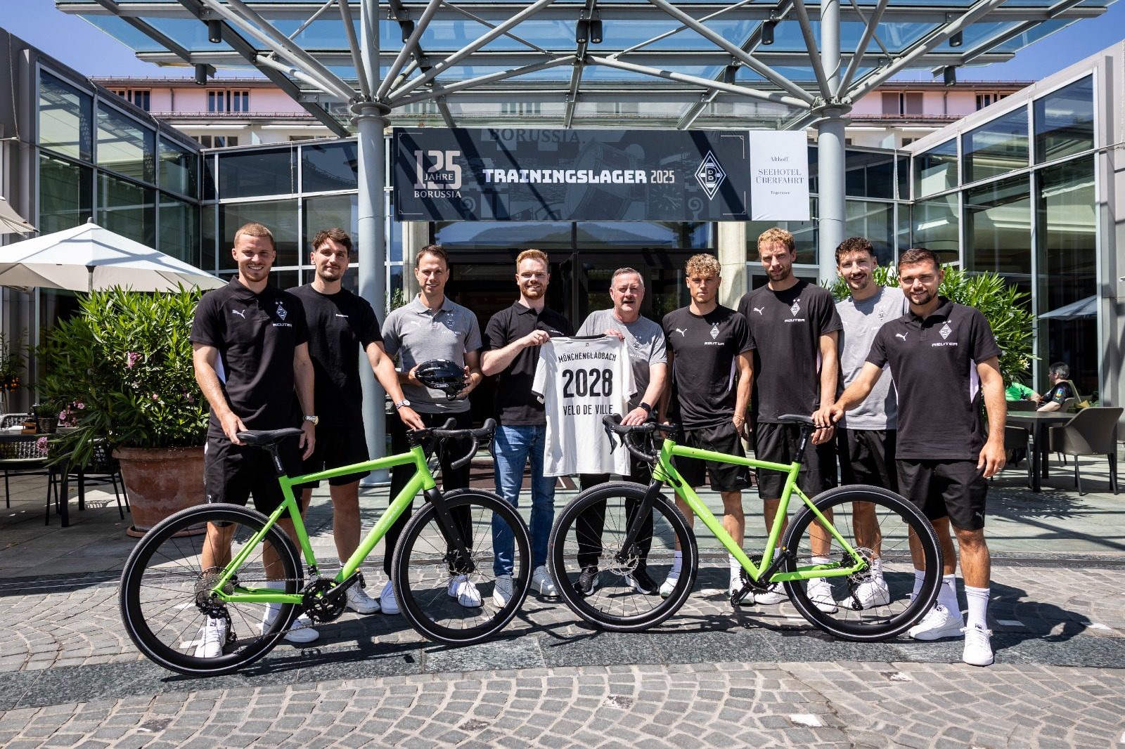 VELO DE VILLE wird offizieller Fahrradpartner von Borussia Mönchengladbach: Gemeinsam für nachhaltige Mobilität
