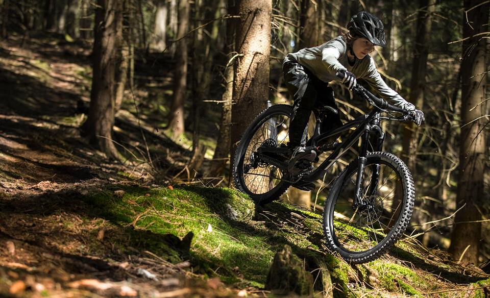 YT Industries: Gravity & Airtime für große und kleine Shredder