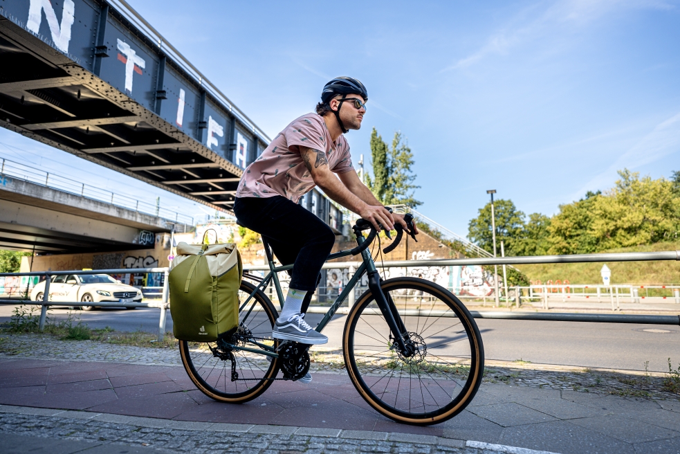 deuter: Xberg - die multifunktionale all-in-one-Lösung für Bike-Commuter*innen