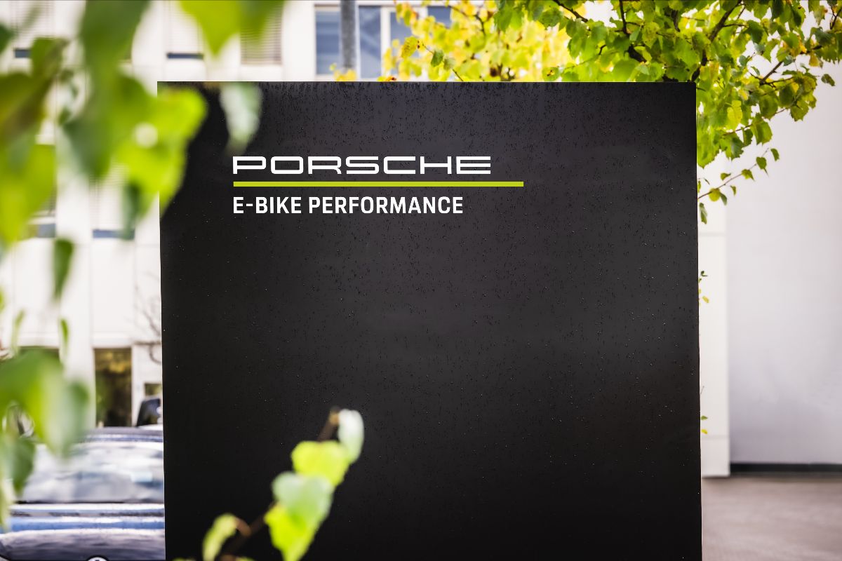 Porsche eBike Performance GmbH setzt auf eigene Akkufertigung in Kroatien