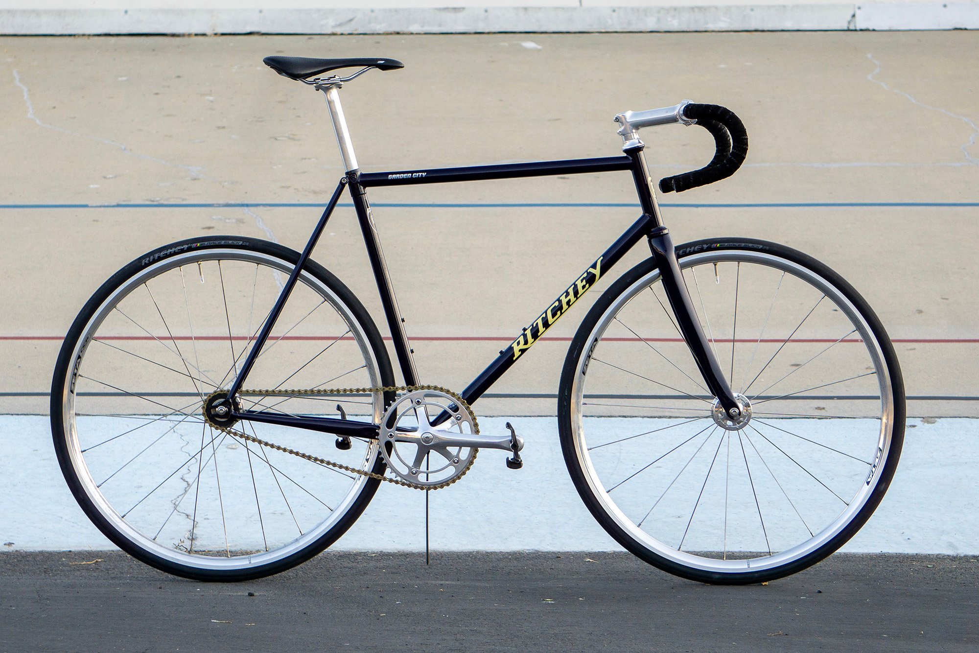 RITCHEY GIBT PRÄSENTIERT VIELSEITIGES FIXIE