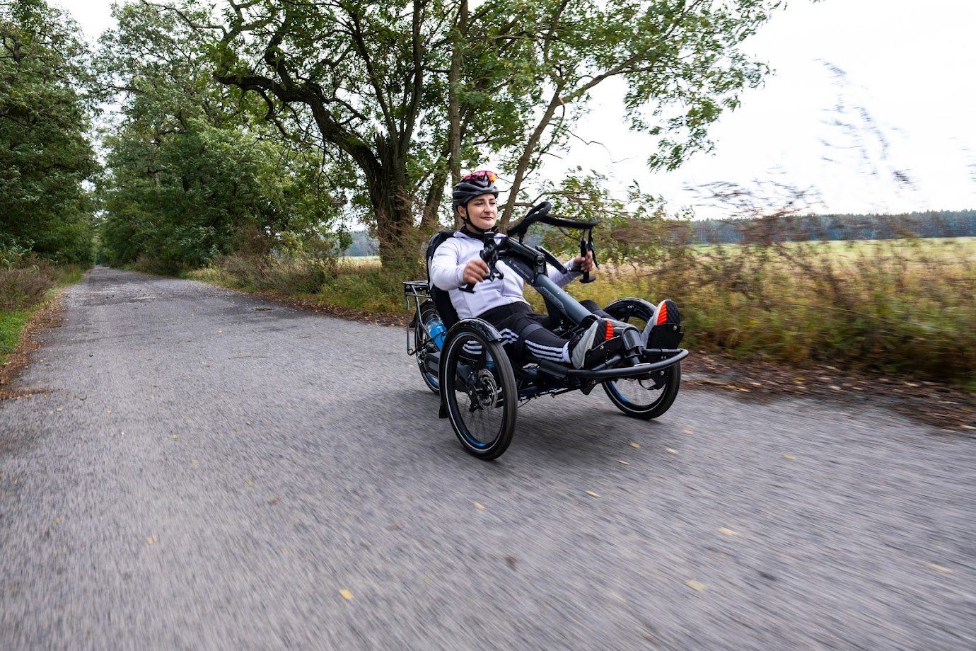 HP VELOTECHNIK und Kristina Vogel präsentieren weiterentwickeltes Hands-On-Cycle System auf der Rehab