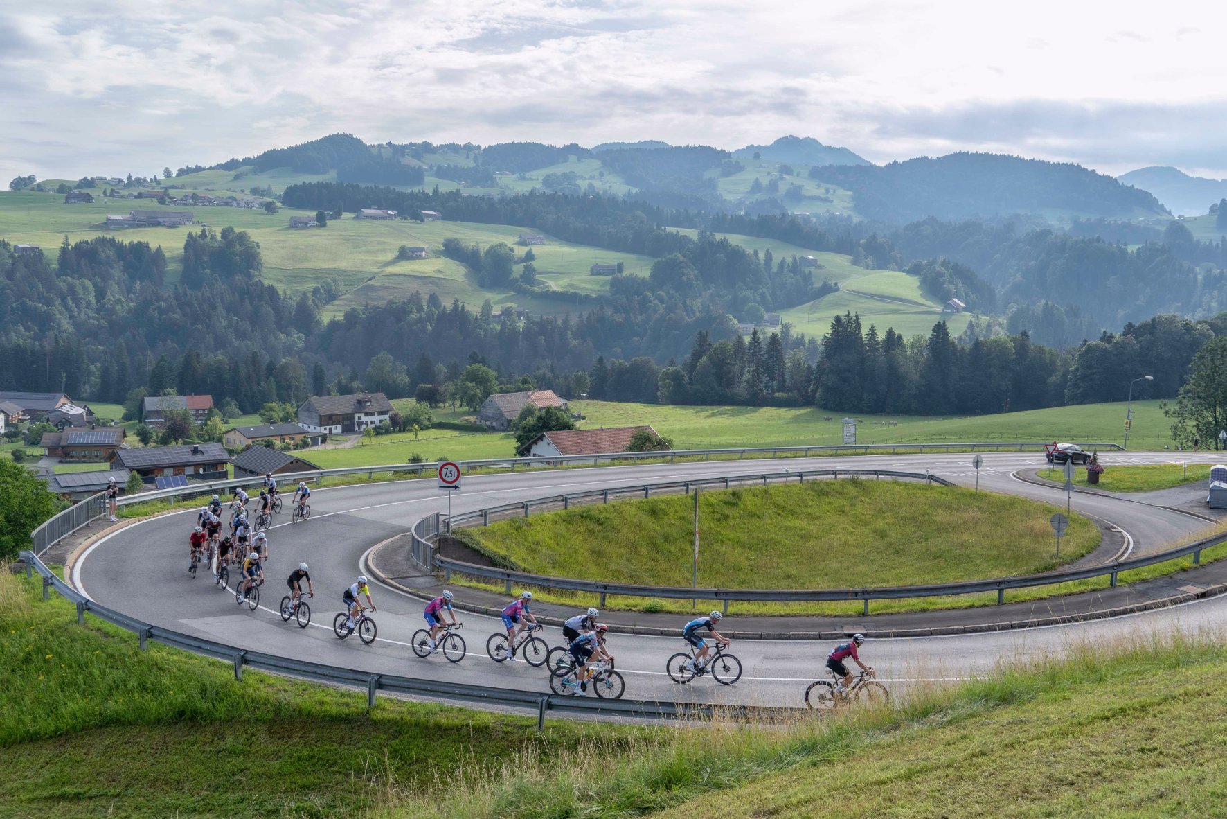 Teilnehmerrekord beim 15. Rad-Marathon Tannheimer Tal: 2.200 Starter erobern die Alpen