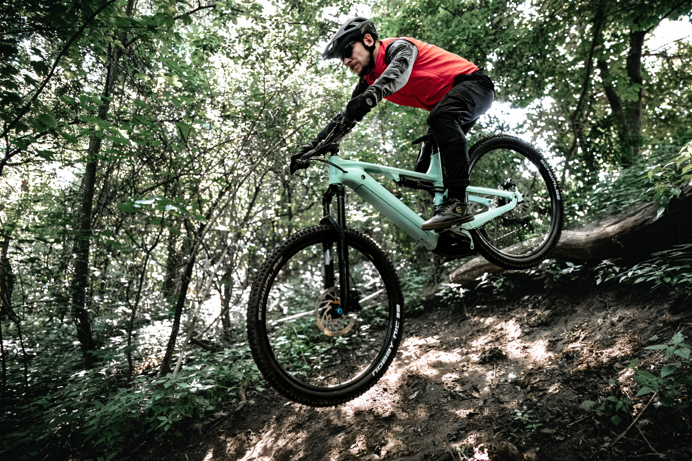 Innovation trifft globale Expertise: Supernova und Gabriel India formen Allianz für intelligente Fahrradbeleuchtung