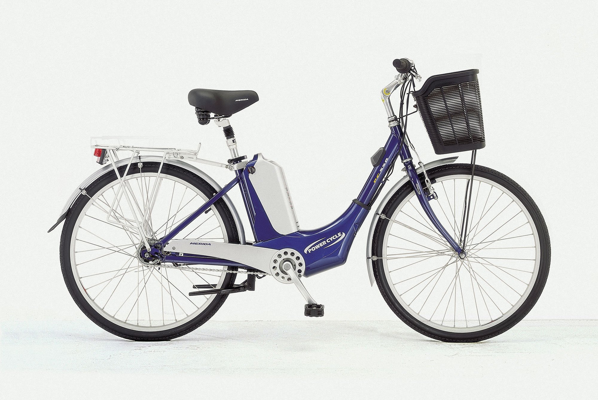 Merida about us - Die Meilensteine der Firmengeschichte: 1995 — Erste Generation eines Pedelecs 