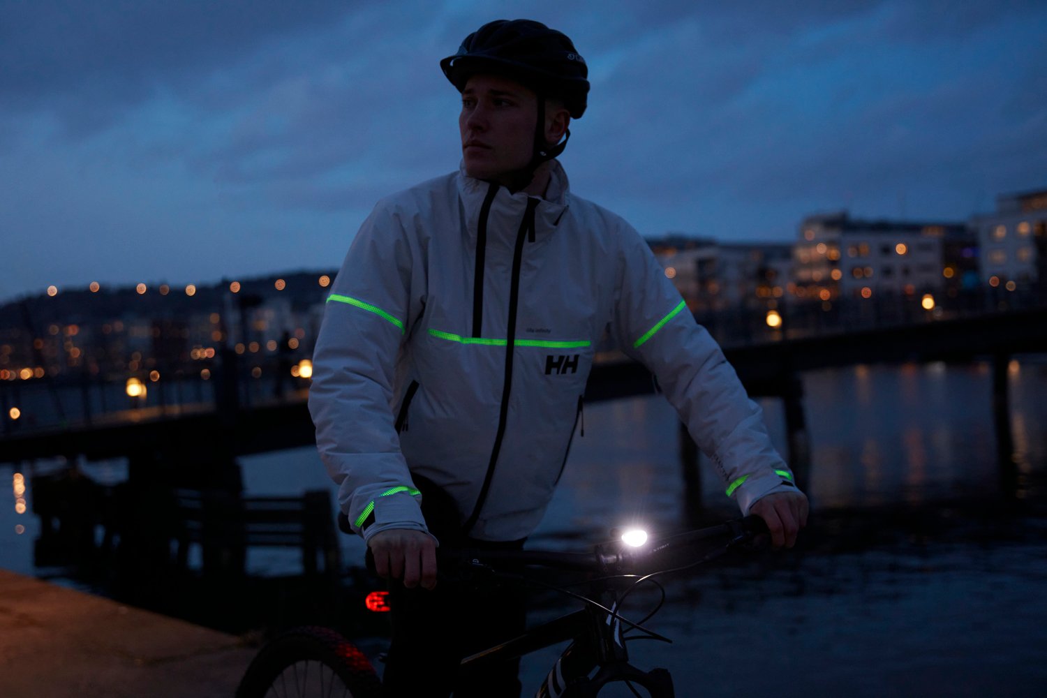 Bessere Sichtbarkeit in der Stadt: Helly Hansens Lumines Jacket